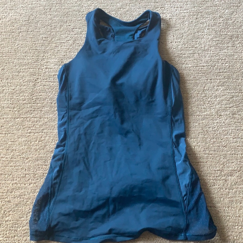 Lululemon Sheer Back Tank with built in bra